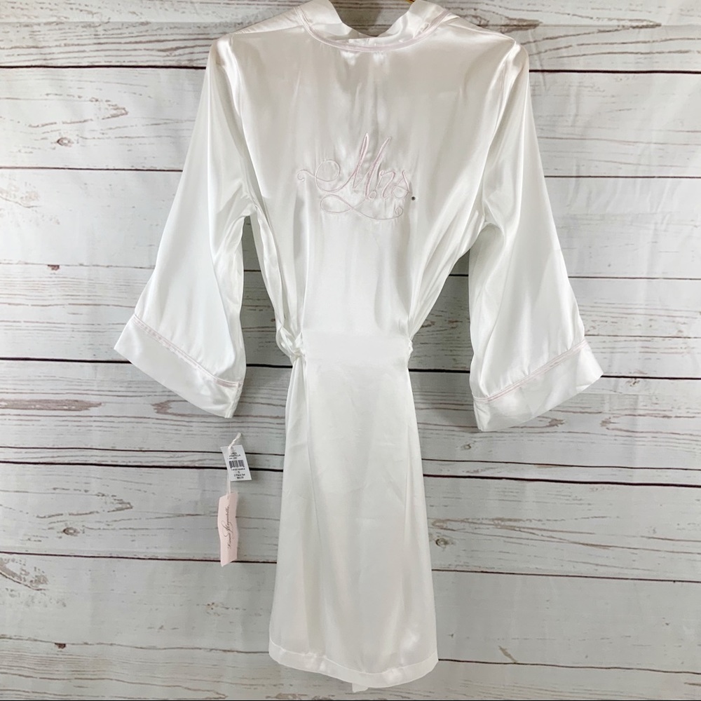 Linea Donatella Wedding MRS Robe - Picture 4 of 7
